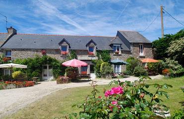 Gîte pour 4 personnes, avec terrasse et jardin à Cancale