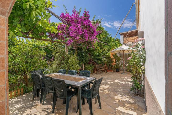 Ferienhaus für 8 Personen, mit Balkon und Terrasse sowie Pool in St Miquel de Balansat - 4