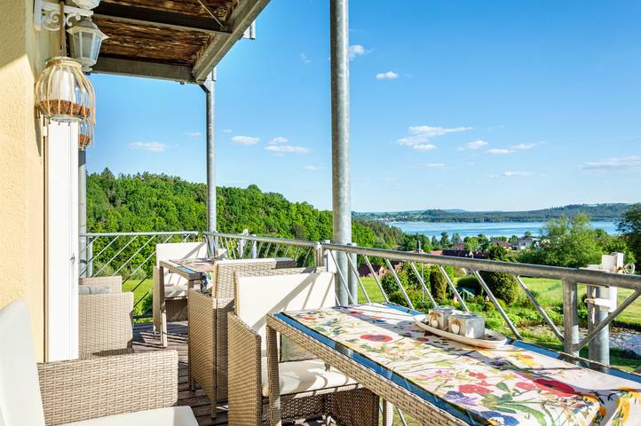 Ferienwohnung für 4 Personen, mit Balkon und Garten sowie Seeblick in Franken - 2
