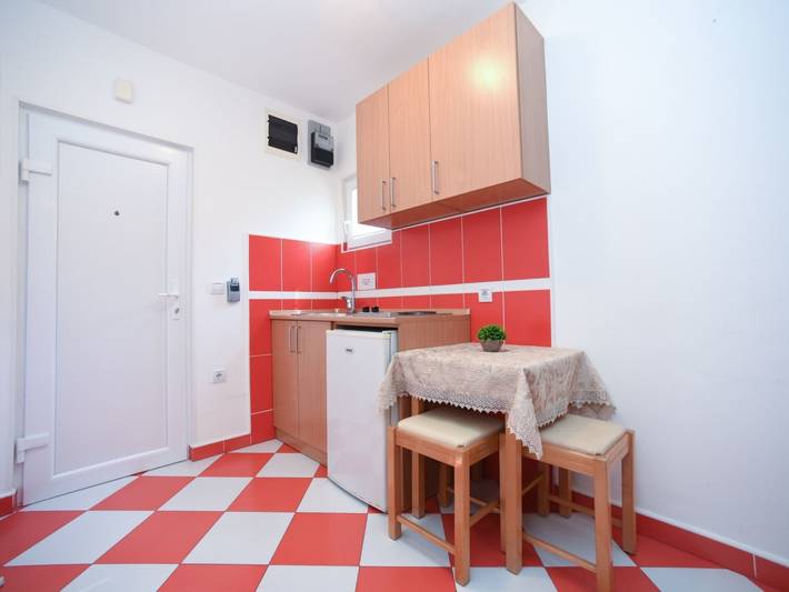 Gîte pour 2 personnes, avec balcon dans Tivat - 4