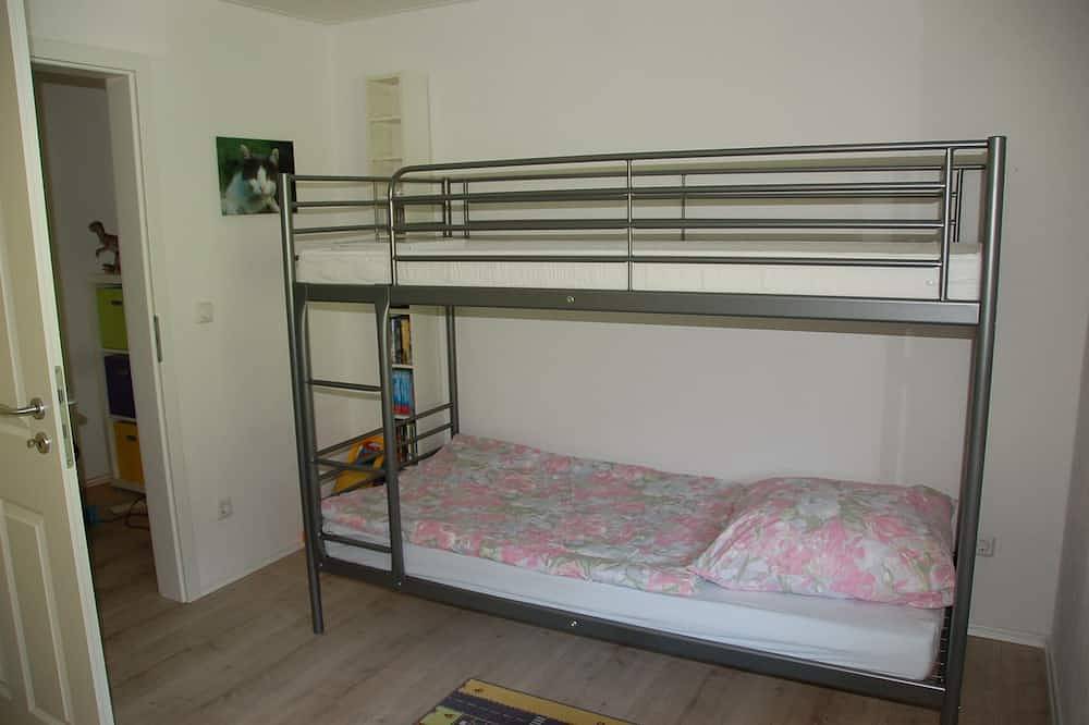 Ganze Wohnung, Grosse und modern ausgestattete Ferienwohnung auf ehem. Bauernhof in Deggenhausertal, Region Bodensee-Oberschwaben