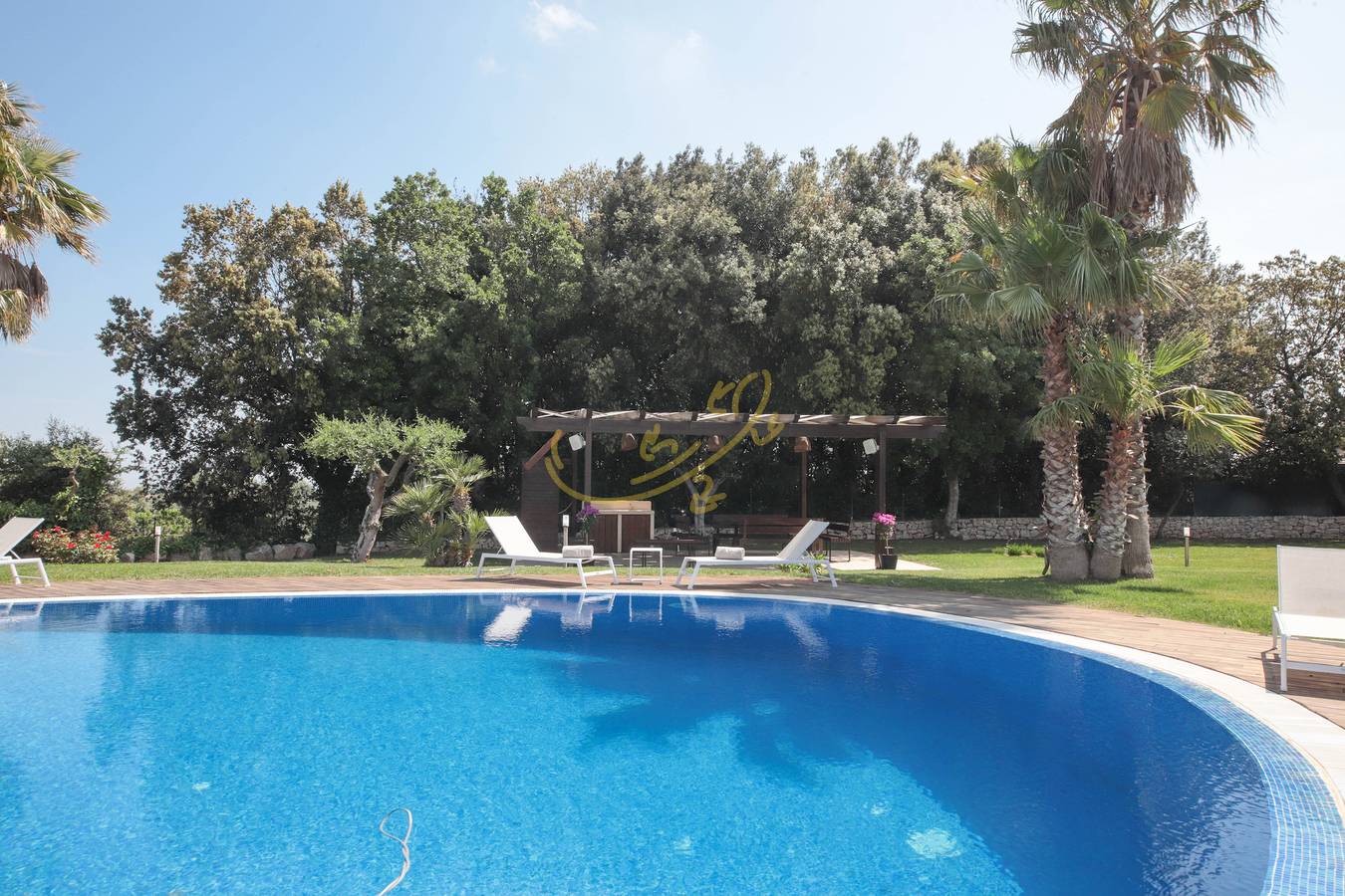 Td Trulli Bruco Large Pool for Family Fun in Monopoli, Provincia di Bari