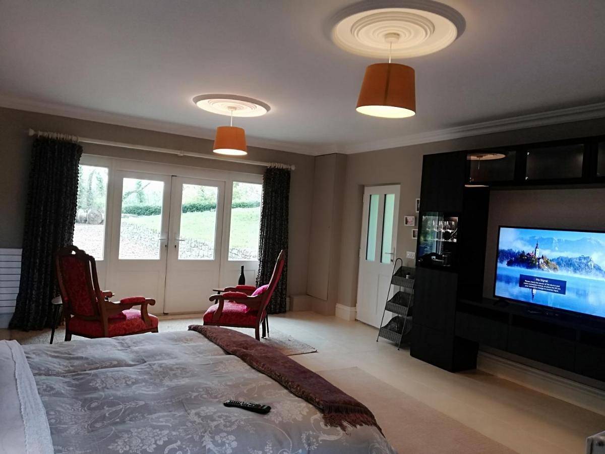 1 bed studio in Castlebar, County Mayo
