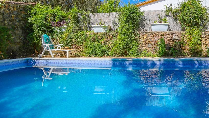 Chalet para 12 personas, con balcón/terraza y piscina en Sierra de Huelva - 2