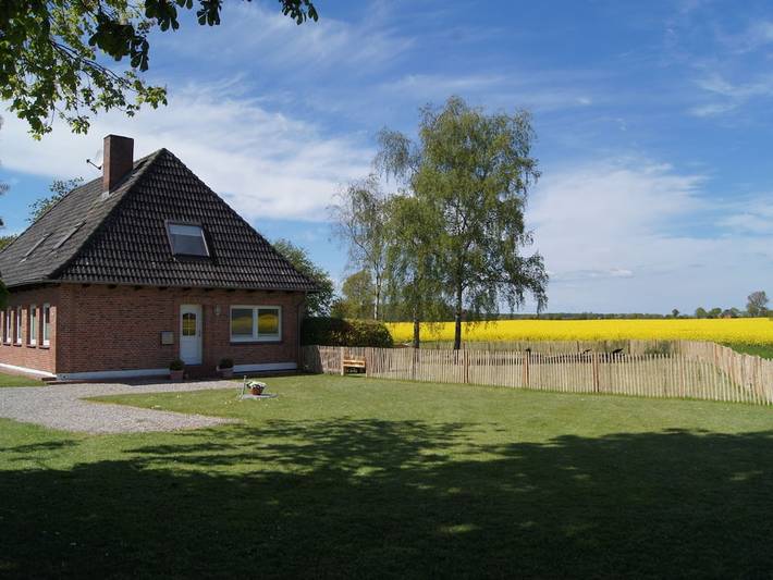 Ferienhaus für 5 Personen, mit Garten und Sauna