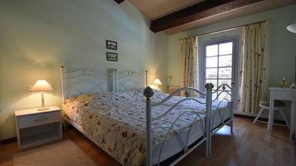 Villa pour 9 Personnes dans La Tour-sur-Orb, Parc naturel régional du Haut-Languedoc, Photo 3