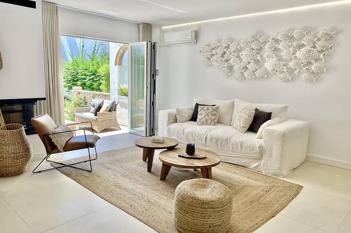 Holiday home for 6 people, with balcony and pool in La Cala de Mijas Centre
