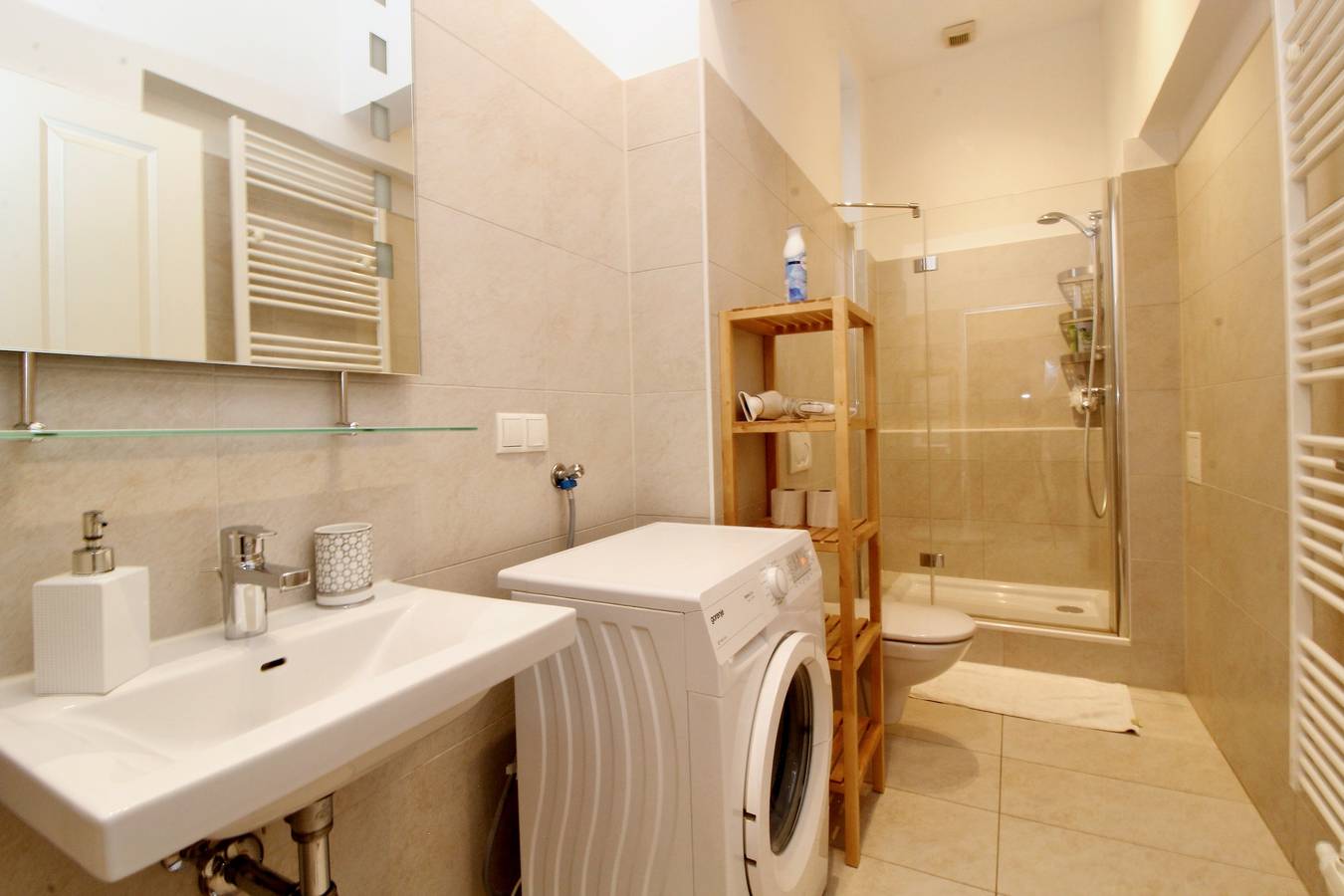 Apartamento entero, Apartamento de vacaciones para 3 personas in Viena, Bosques de Viena