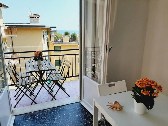 Gîte pour 6 personnes, avec balcon et vue à Noli - 3
