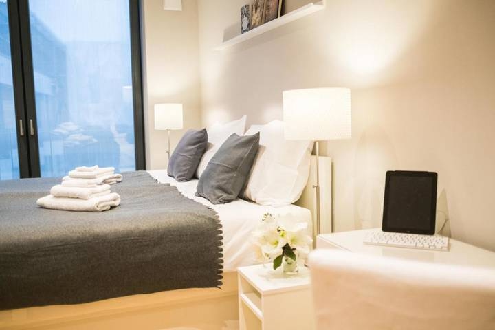 Ferienwohnung für 4 Personen, mit Whirlpool und Balkon in Semperoper - 2