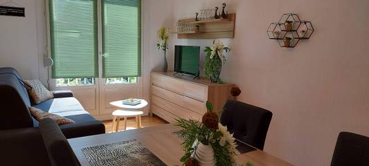 Gîte pour 4 personnes, avec balcon et jardin à Loos