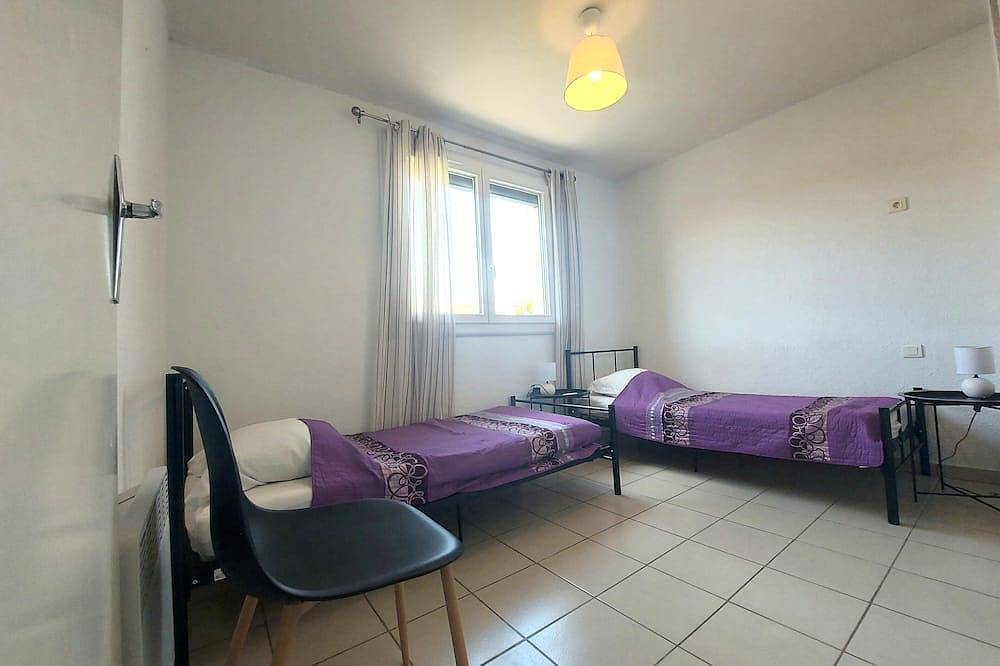 Appartement entier, 2ch 6pers ok animaux chéques vacances parking wifi 2km mer tout confort 67m2 wif in Latour-Bas-Elne, Côte méditerranéenne (France)