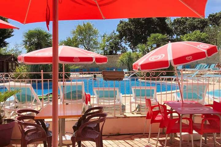 Maison de vacances pour 4 personnes, avec piscine et terrasse à La Baule-Escoublac