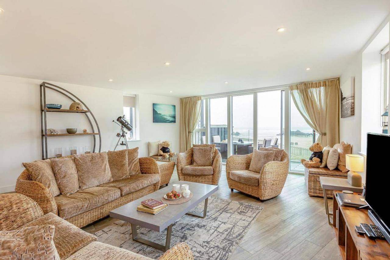 Entire apartment, 3 Bed in Perranporth oc-p00692 in Perranporth, Cornwall