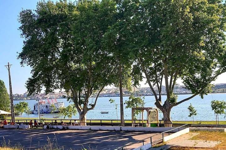 Apartamento inteiro, One-Bedroom Apartment in Seixal, Halbinsel von Setúbal