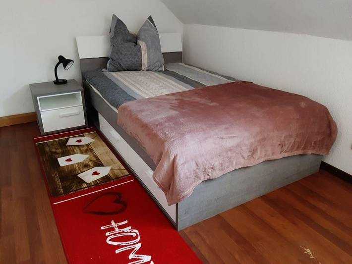 Ganze Wohnung, Am Schlosspark in Gehren, Thüringer Kernland