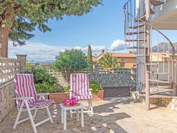 Villa pour 6 Personnes dans Els Grecs, Roses, Photo 1