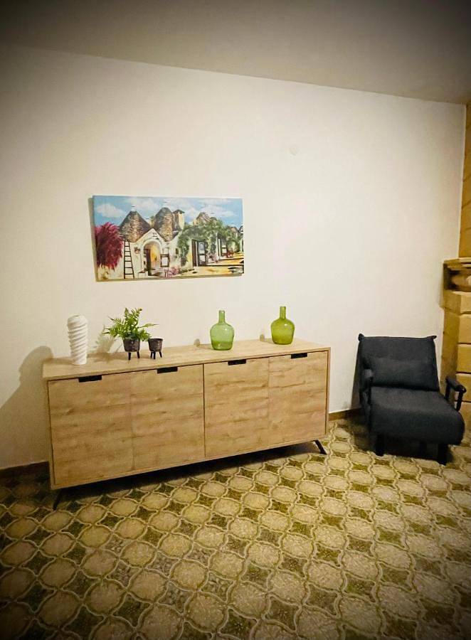 Gîte pour 6 personnes, avec terrasse ainsi que vue et jardin, animaux acceptés dans Casalabate - 4