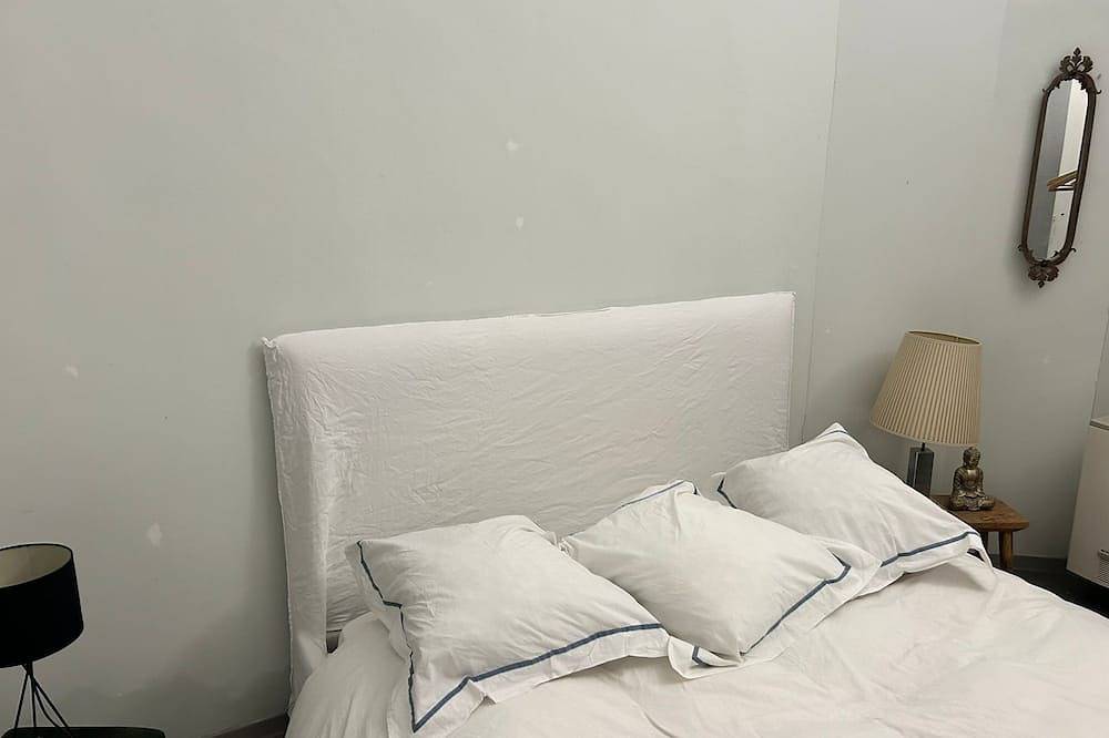 Apartamento entero, Loft located in front of the train station to Florence Santa Maria Novella in Prato, Provincia de Prato