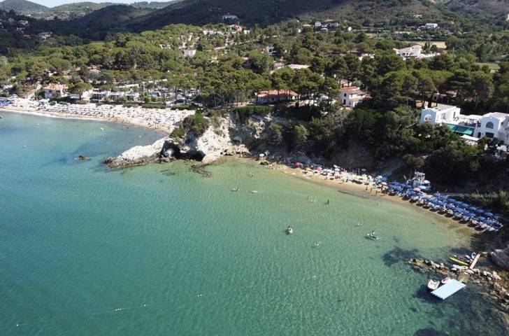 Appartamento per 5 persone, con giardino in Lido di Capoliveri