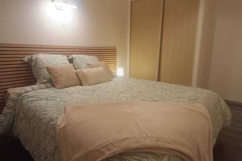 Entire apartment, Cosy apartment, haven of peace in Challes-les-Eaux, Chambéry region