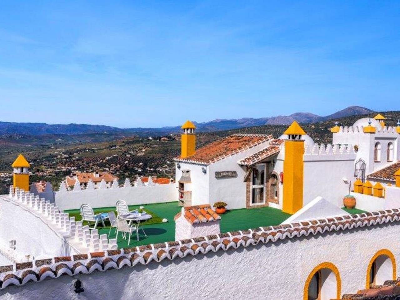 Apartamento entero, Spektakuläre Terrasse mit Grill in Alcaucín, Provincia de Málaga