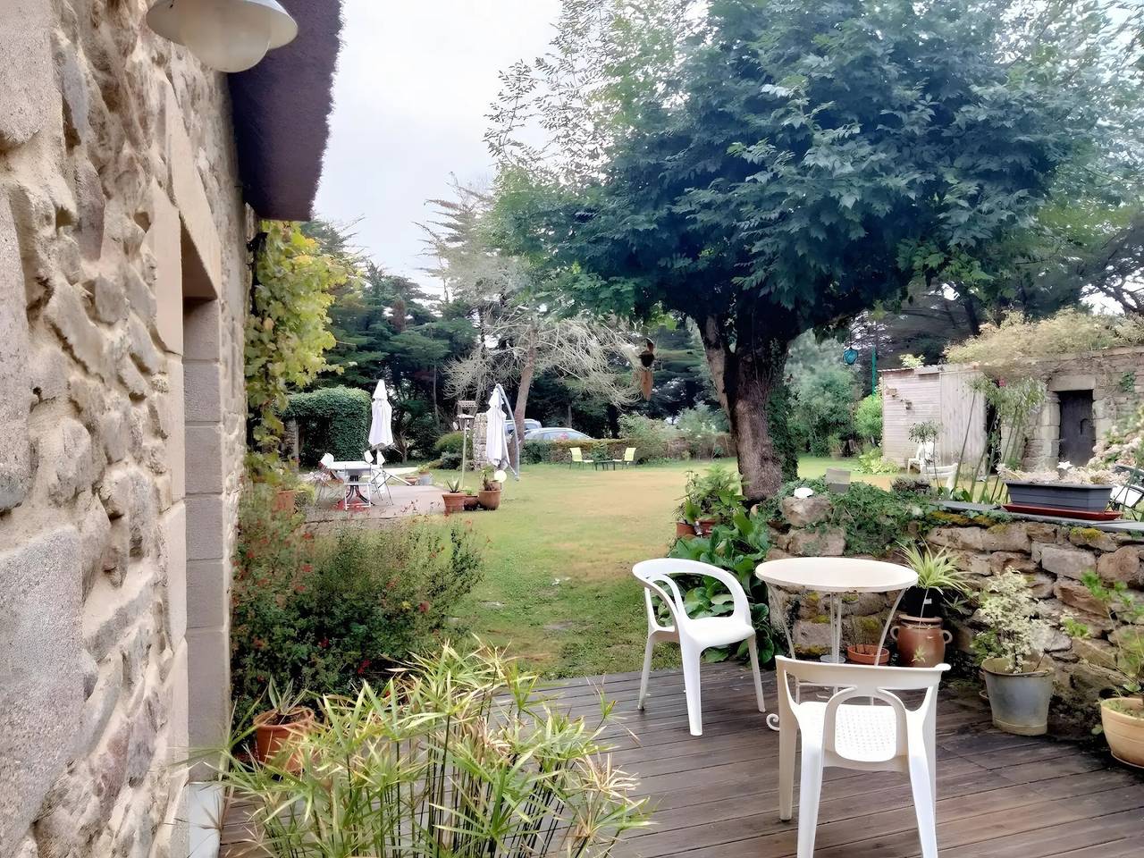 Chambre d’hôtes « Les Hortensias » avec terrasse, jardin partagés et Wi-Fi in Baden (France), Côte des Mégalithes