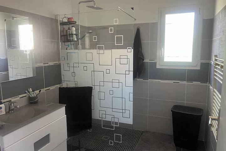 Location de vacances pour 4 personnes à Saint-Julien-les-Rosiers - 3