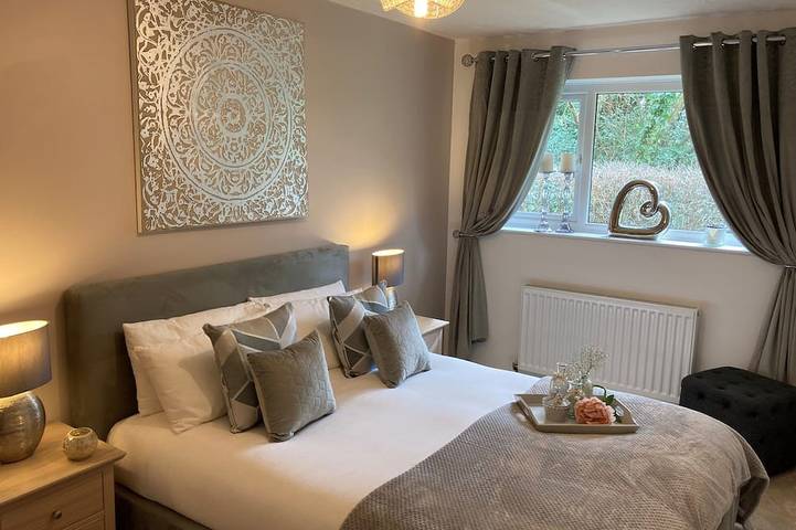 Holiday rental for 8 people, with pets in Ringwood