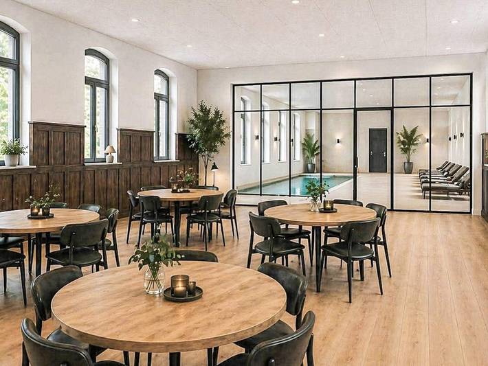 Ferieudlejning for 38 personer, med Jacuzzi og Terrasse såvel som Have og Pool i Aabenraa