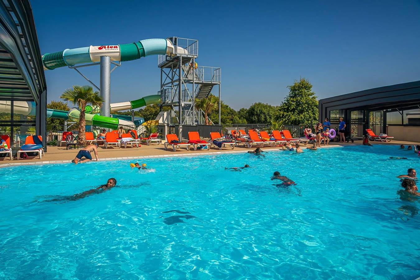 Zecamping 4* à 1km de la plage parc aquatique dog friendly club enfant in Saint-Michel-Chef-Chef, Côte de Jade