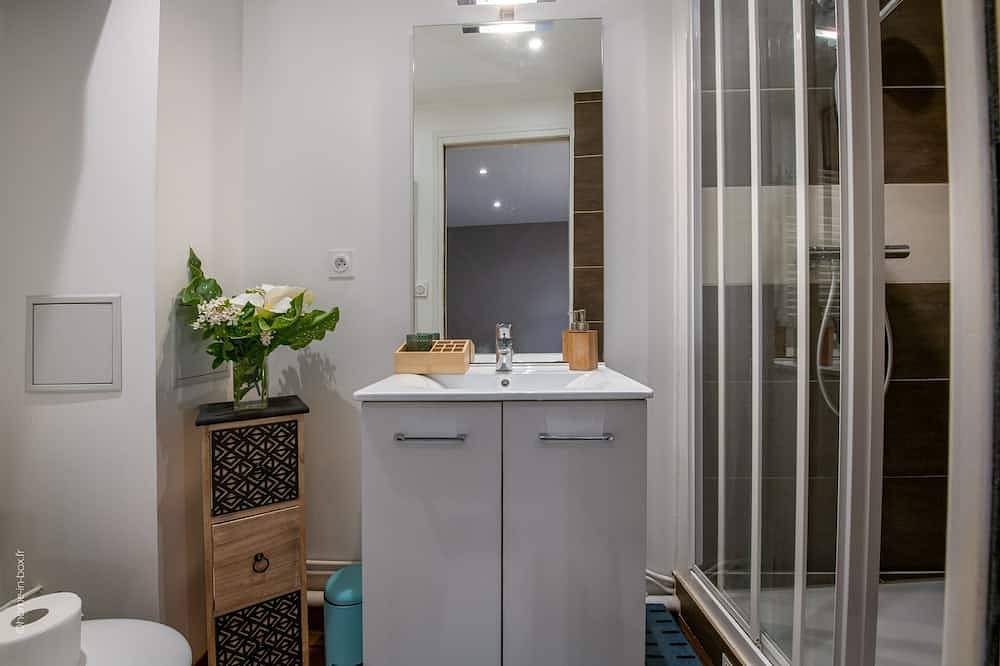 Apartamento entero, My T2 cocoon at the water's'edge in moret sur loing in Moret-sur-Loing, Sena y Marne