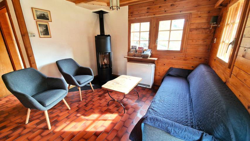 Location de vacances pour 6 personnes, avec jardin et balcon, adapté aux familles à Evolène - 2