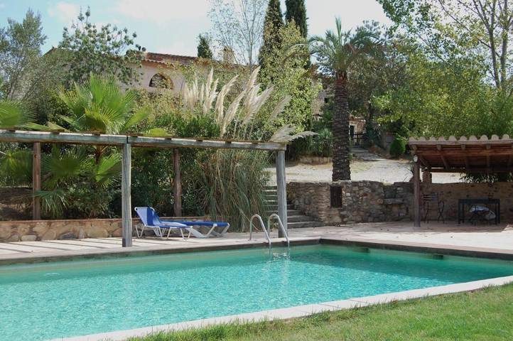 Casa rural para 2 personas, con Terraza además de Jardín y Piscina en Vilaür