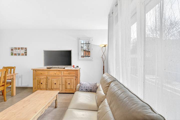 Maison de vacances « Villa Baumelle » avec vue sur la montagne, terrasse privée et Wi-Fi in Chabottes, Parc national des Écrins