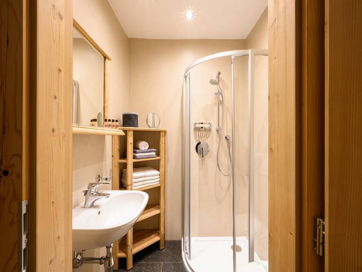 Ferienwohnung für 2 Personen, mit Balkon in Innsbruck - 2