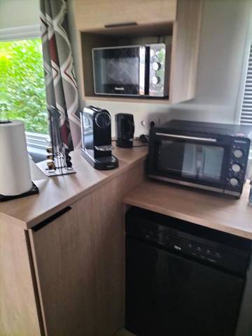 Gîte pour 4 personnes, avec vue et piscine ainsi que jardin et terrasse à Montauban-de-Luchon