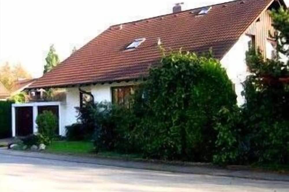 Ganze Wohnung, Ferienwohnung Haus Völker in Bermatingen, Region Bodensee-Oberschwaben