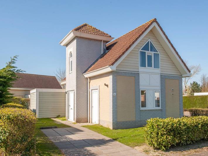 Ferienhaus für 4 Personen, mit Terrasse und Garten sowie Pool in Noord-Beveland