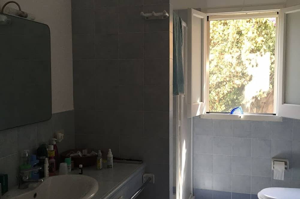 Il dammuso dei pini, antico dammuso pantesco in Isola di Pantelleria (Italia), Provincia di Trapani