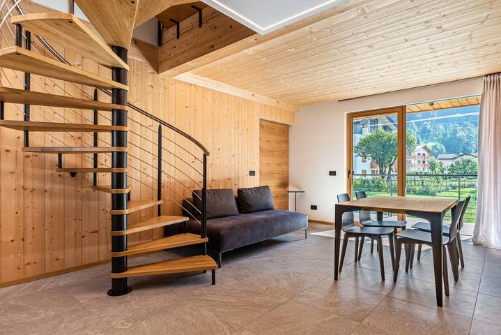 Ganze Wohnung, Ferienwohnung "Ciasa Fatati" mit Bergblick, Sauna und Wlan in Pinzolo, Comune di Pinzolo