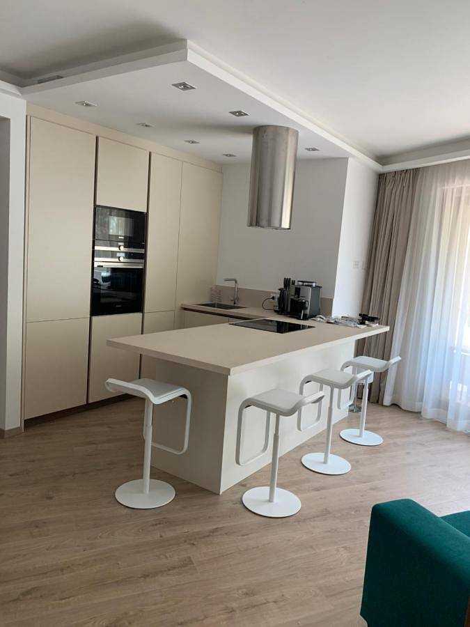 Apartamento de vacaciones para 4 personas, con vistas al lago además de jardín y vistas - 1