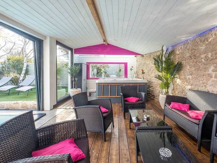 Villa pour 25 personnes, avec jardin et piscine, animaux acceptés en Charente-Maritime - 3