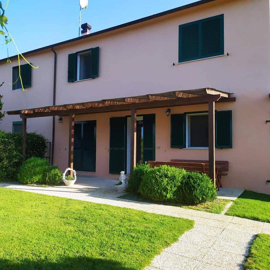 Appartamento intero, Two-Bedroom Apartment with Garden View in Scarlino, Provincia di Grosseto