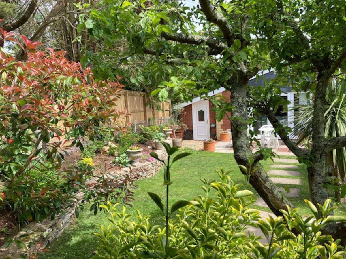 Walnut Cottage in Newton and Noss, South Devon