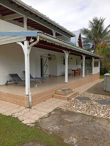Gîte pour 5 personnes, avec balcon à Lamentin (Guadeloupe)
