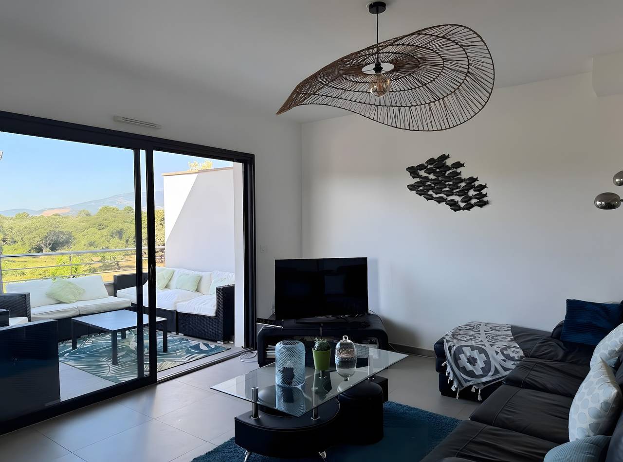 Appartement entier, Appartement 4/6 pers., terrasse 72 m² avec spa privatif, piscine in Porto-Vecchio, Arrondissement de Sartène