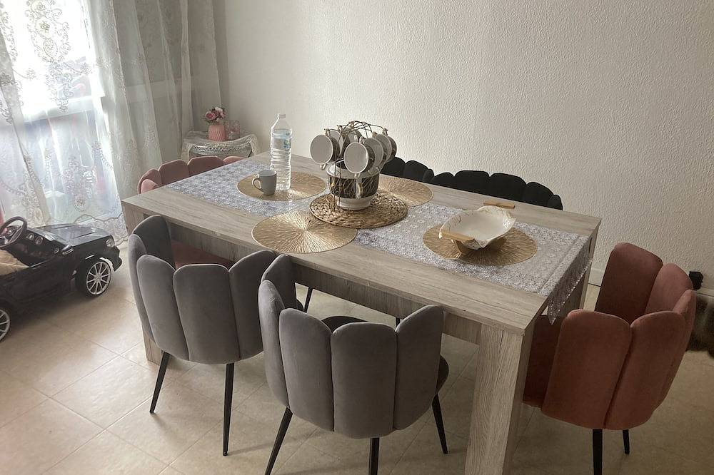 Appartement entier, Appartement - Pour famille in Ris-Orangis, Essonne