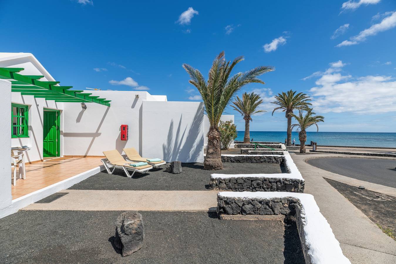 „Alma Ocean View“ mit Meerblick, Gemeinschaftspool und Wlan in Puerto del Carmen, Tías