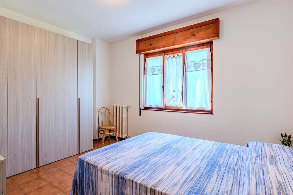 Ganze Wohnung, Caria 1 in Corrido, Luganersee (Italien)